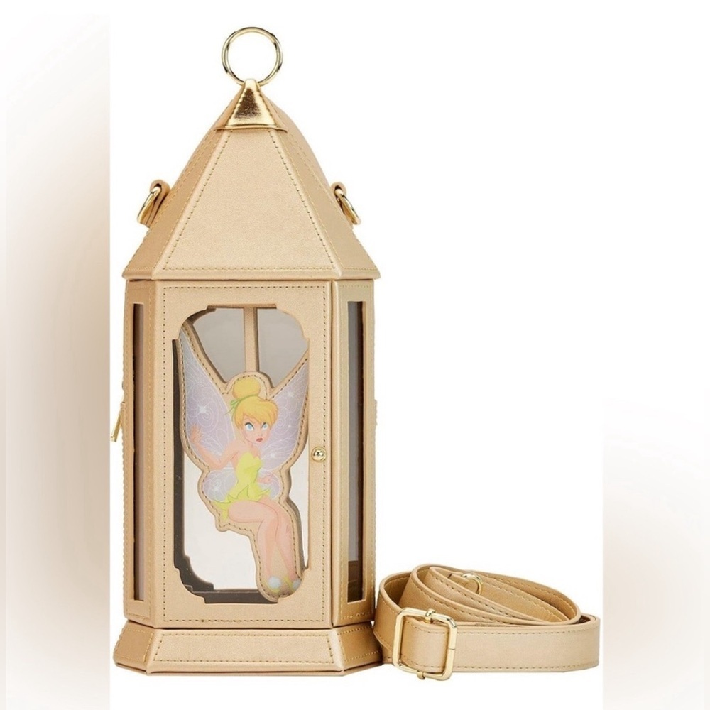 Tinker Bell Figural Lantern shaped purse by loungefly . A fun Disney accessory
